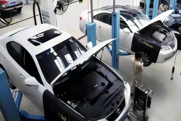 道路救援告诉你刹车片什么时候需要更换